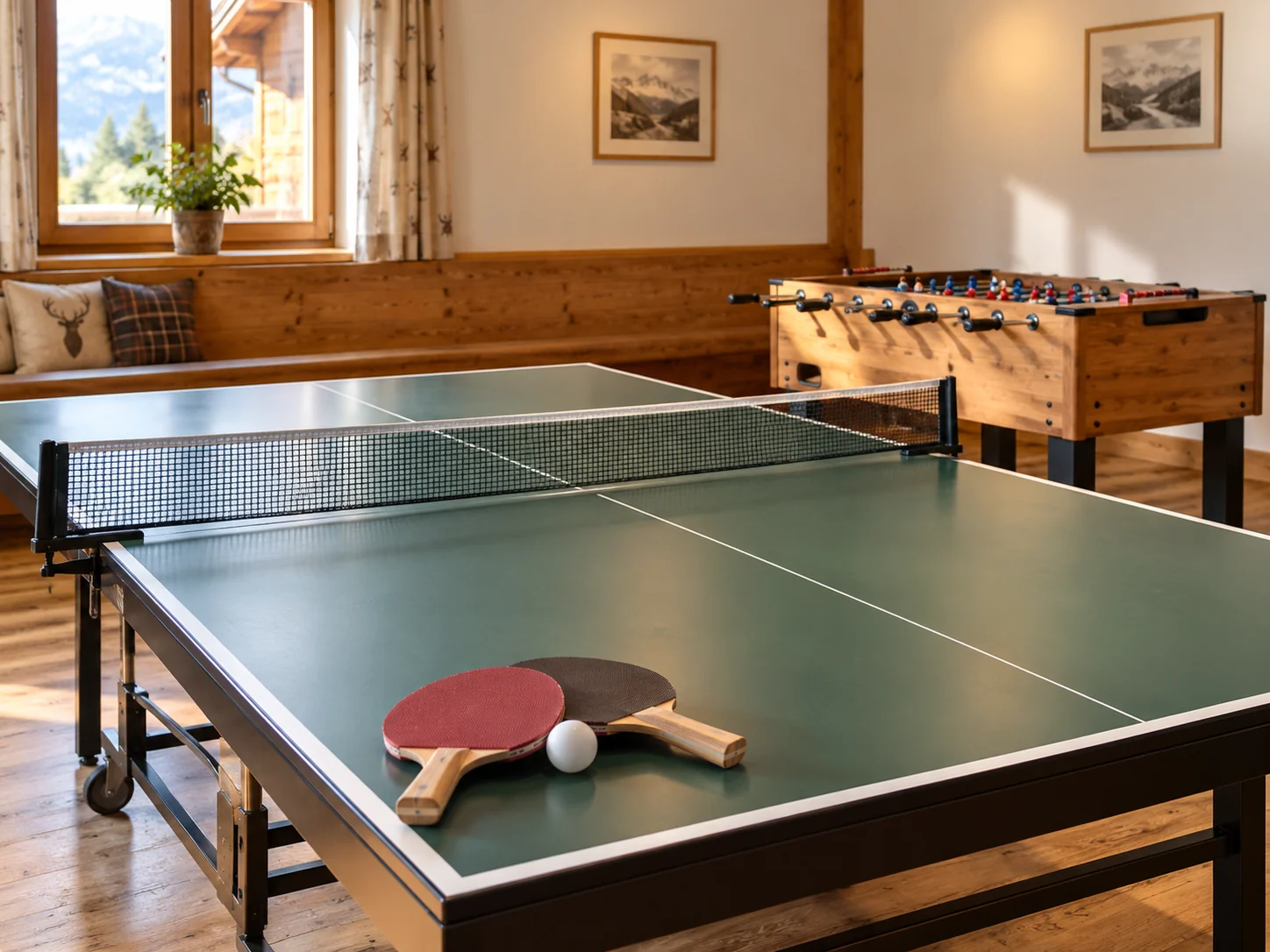 Symbolbild: Tischtennis und Tischfußball